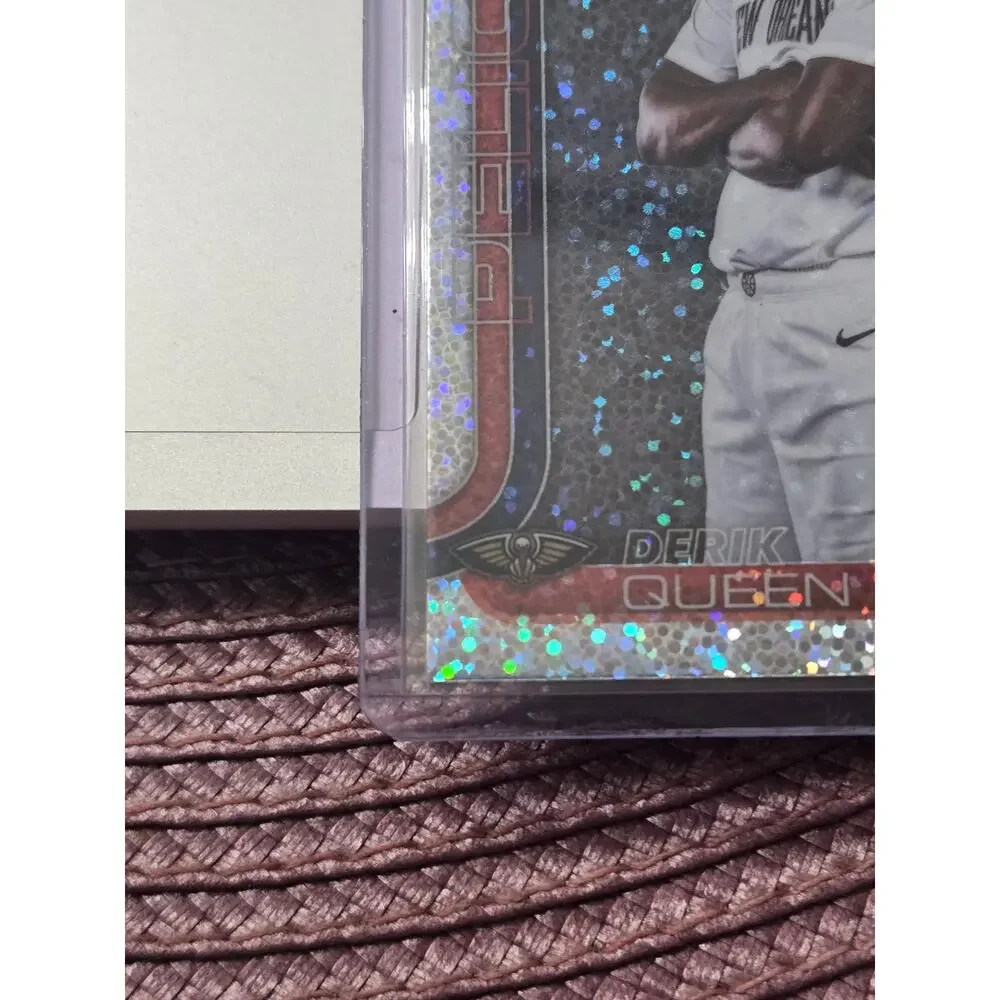 2025-26 Topps Chrome Update Derik Queen RC #163 Image Variation Speckle SSP